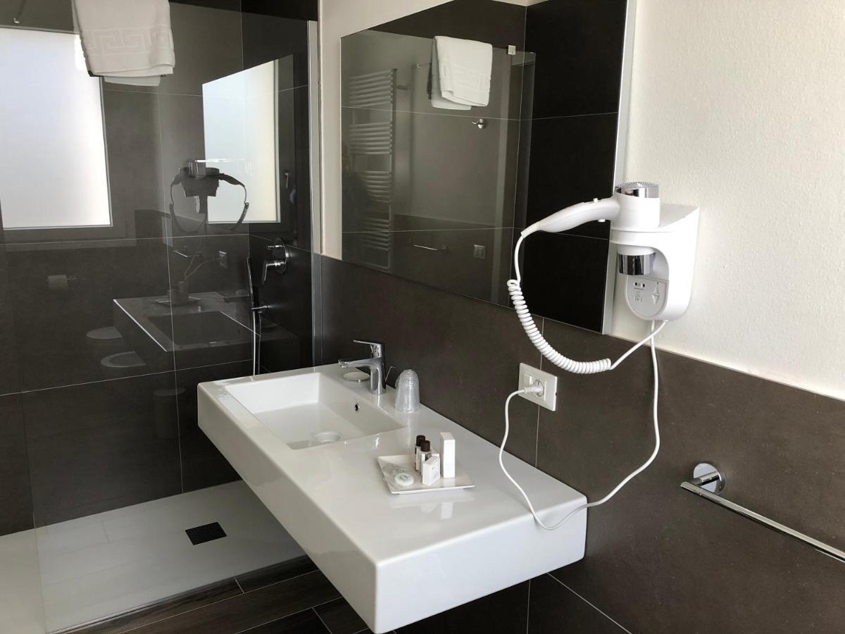 Alma Garda Bed & Breakfast 3*